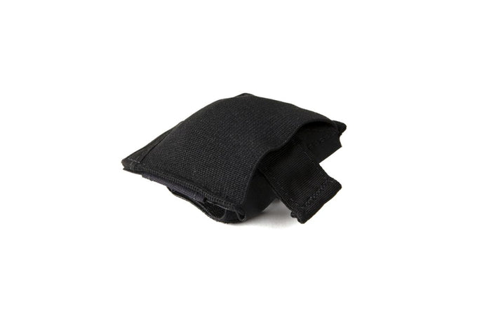 Black dump pouch with white backdrop